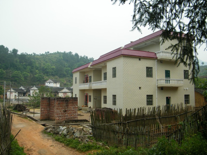 psbCAAY4PUL.jpg