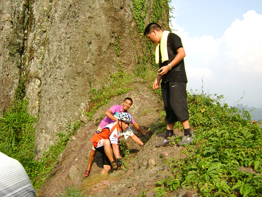 DSC00053_.jpg