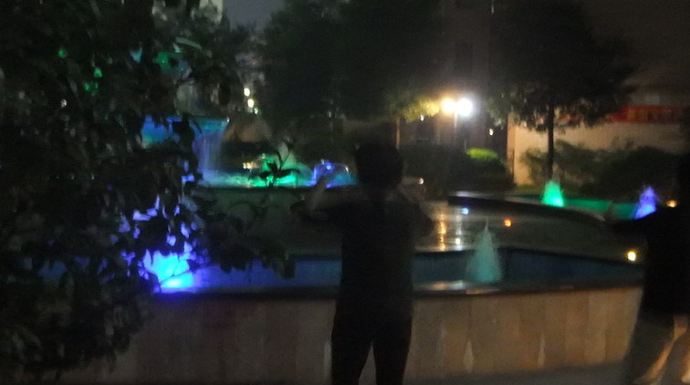 C2HMOJS[Q48)4FK_2X3]WID.jpg