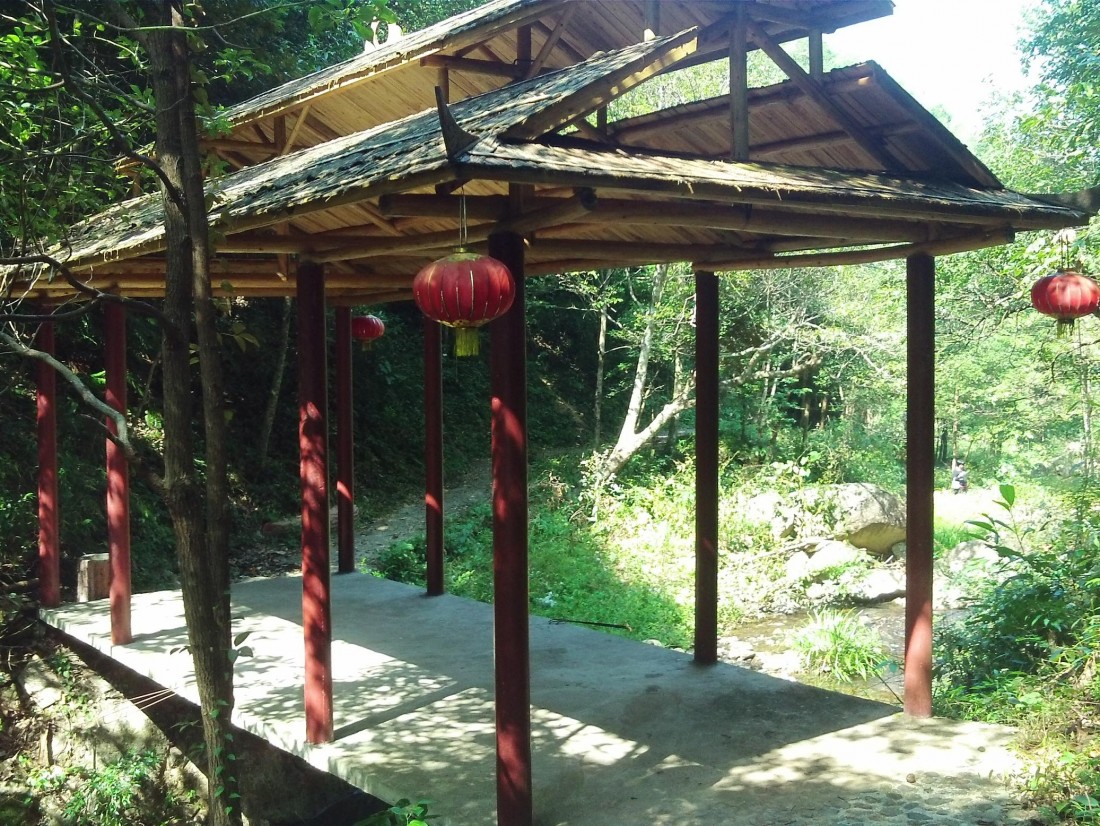 PICT0033.JPG