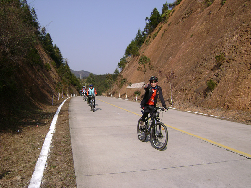 DSC00519_.jpg