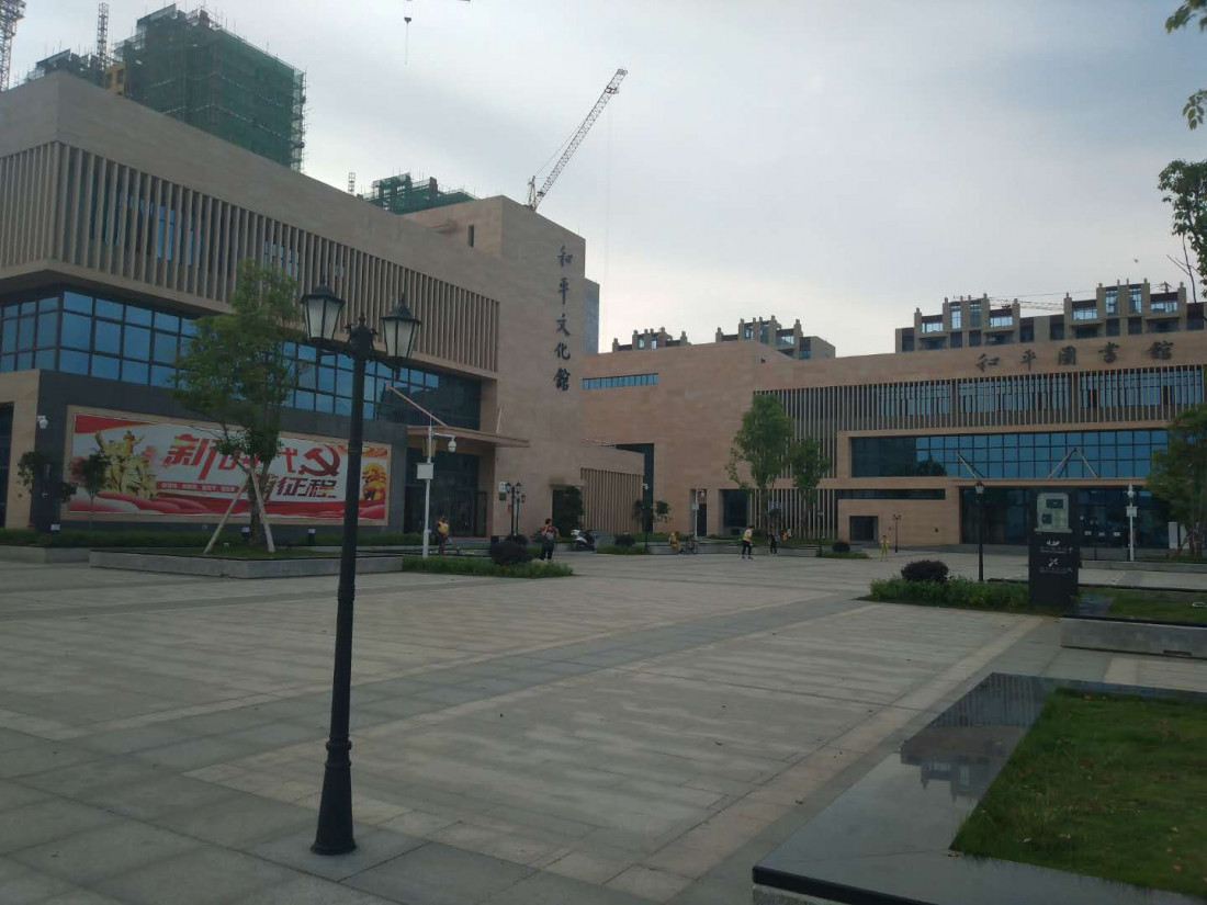 sui-pai-tu-shu-guang-1.jpg