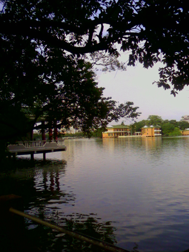 20070929_0c9b31d010a04b992cbff9UULNwCqPJO.jpg