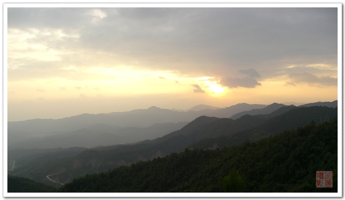 Ƭ 076.jpg