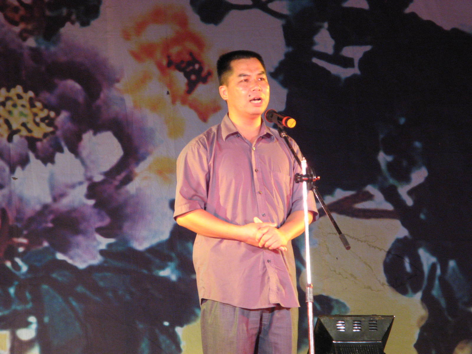 Ƭ 199.jpg