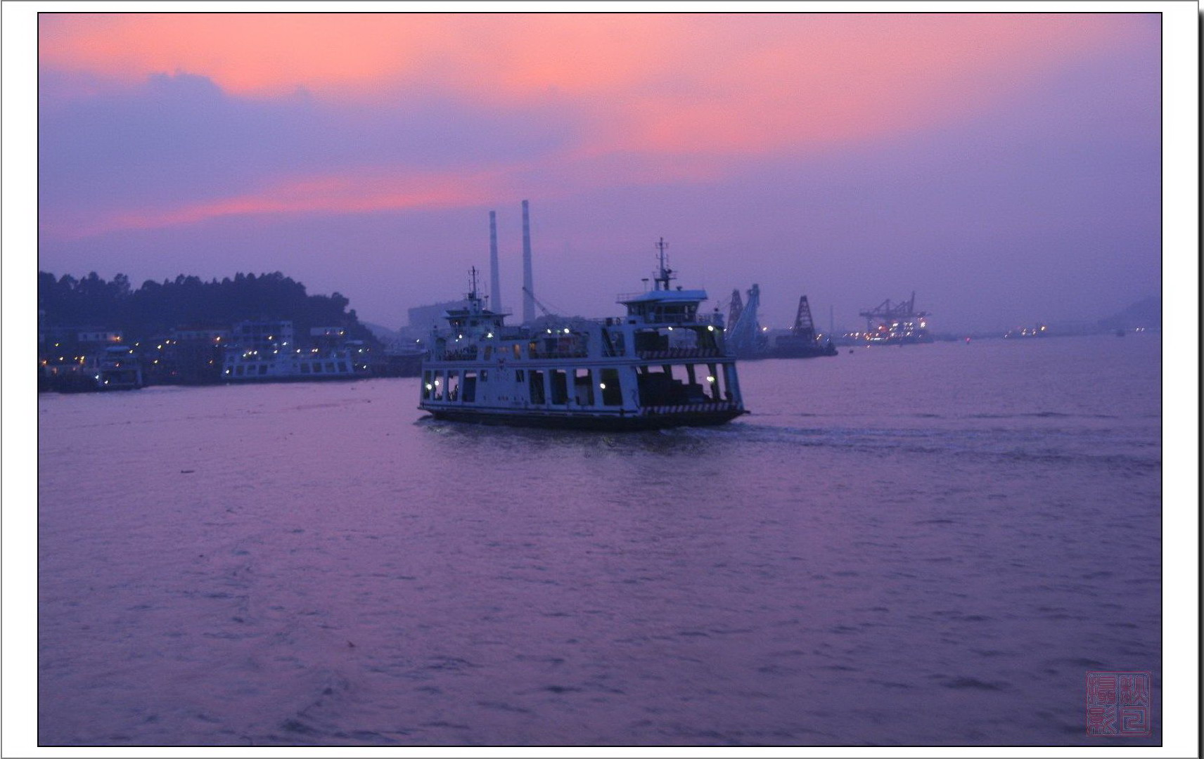 Ƭ 086.jpg