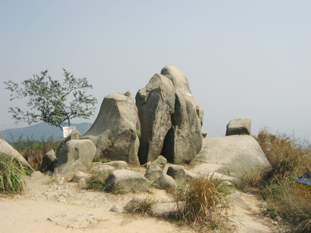 Ƭ 045.jpg