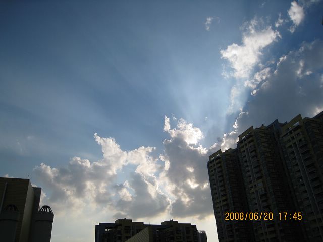 03.jpg