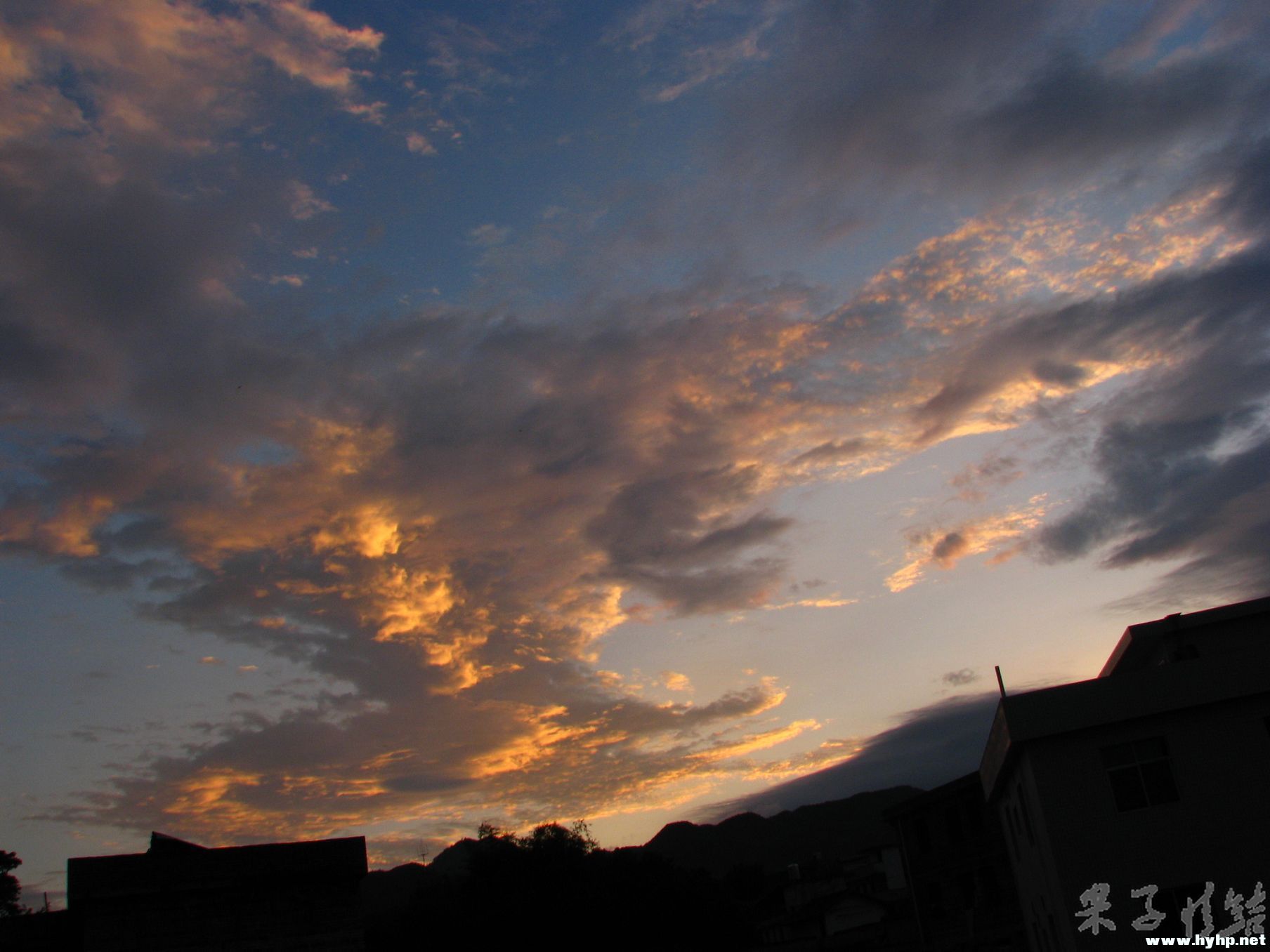 Ƭ 008.jpg