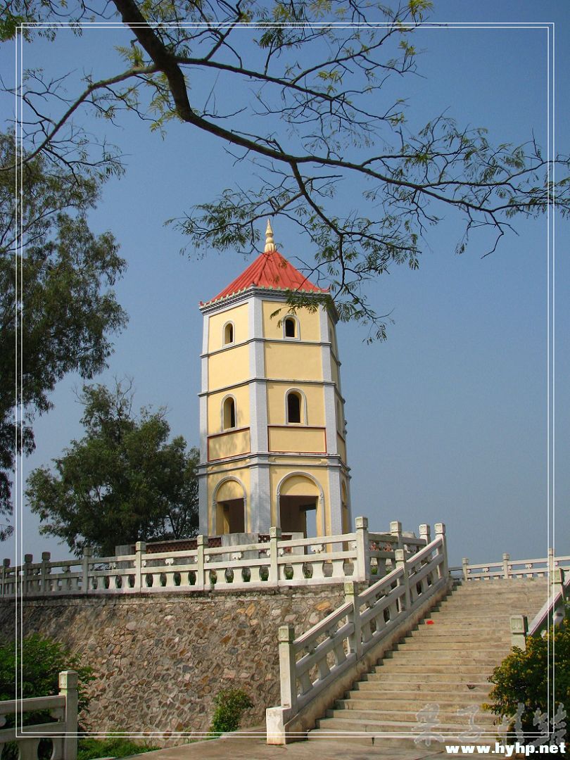 Ƭ 022.jpg