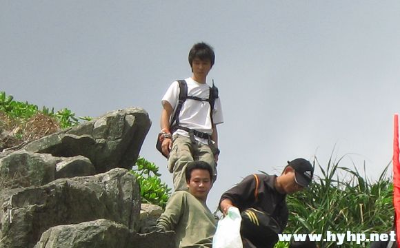 Ƭ 048.jpg