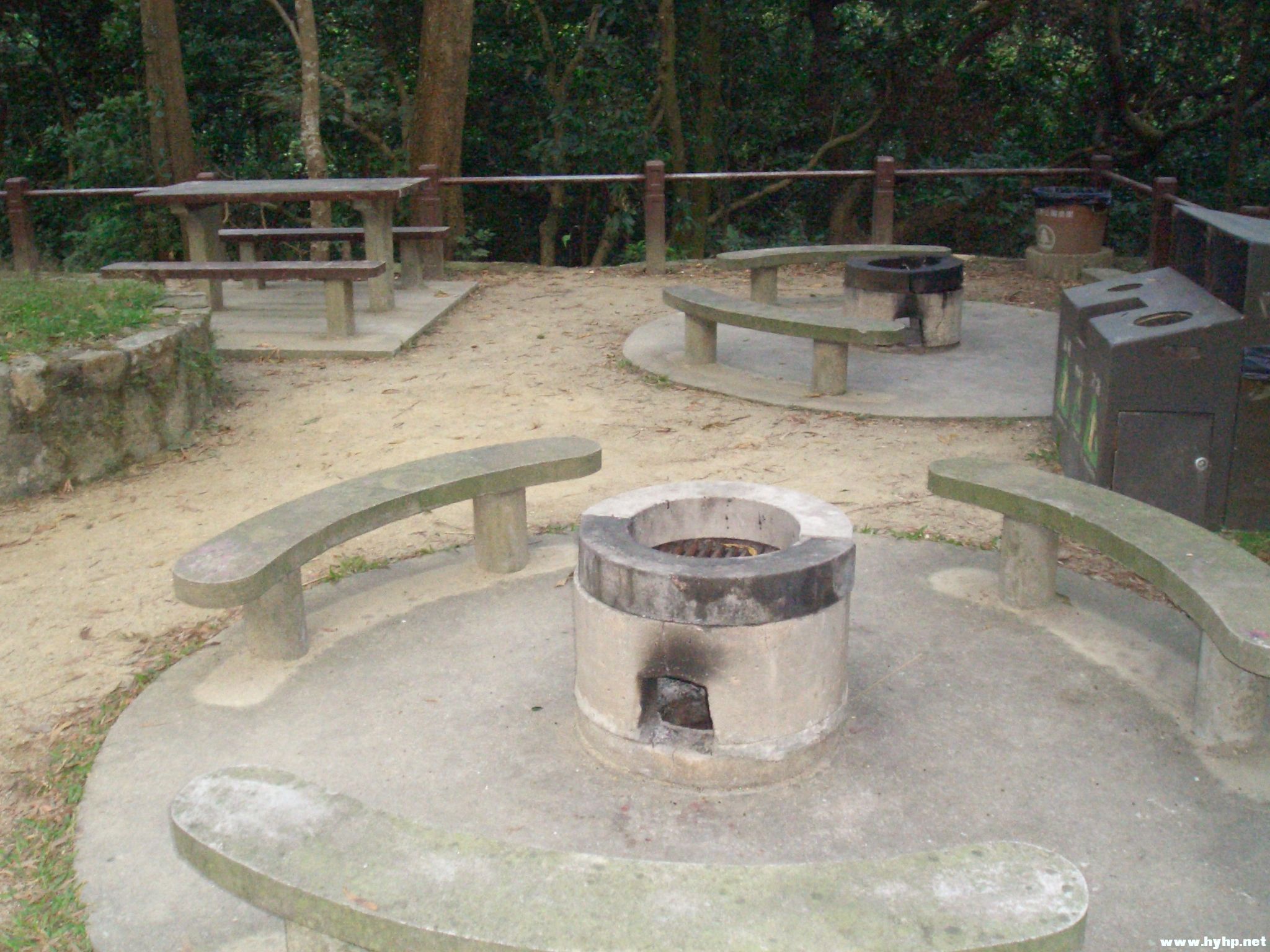 Ƭ 089.jpg