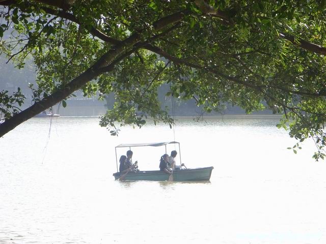 Ƭ 094.jpg