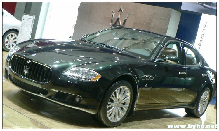 ɯ maserati.jpg