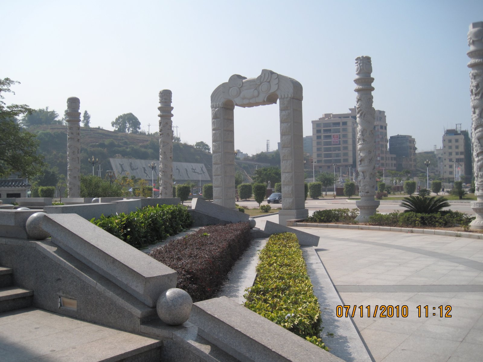 Ƭ 048.jpg