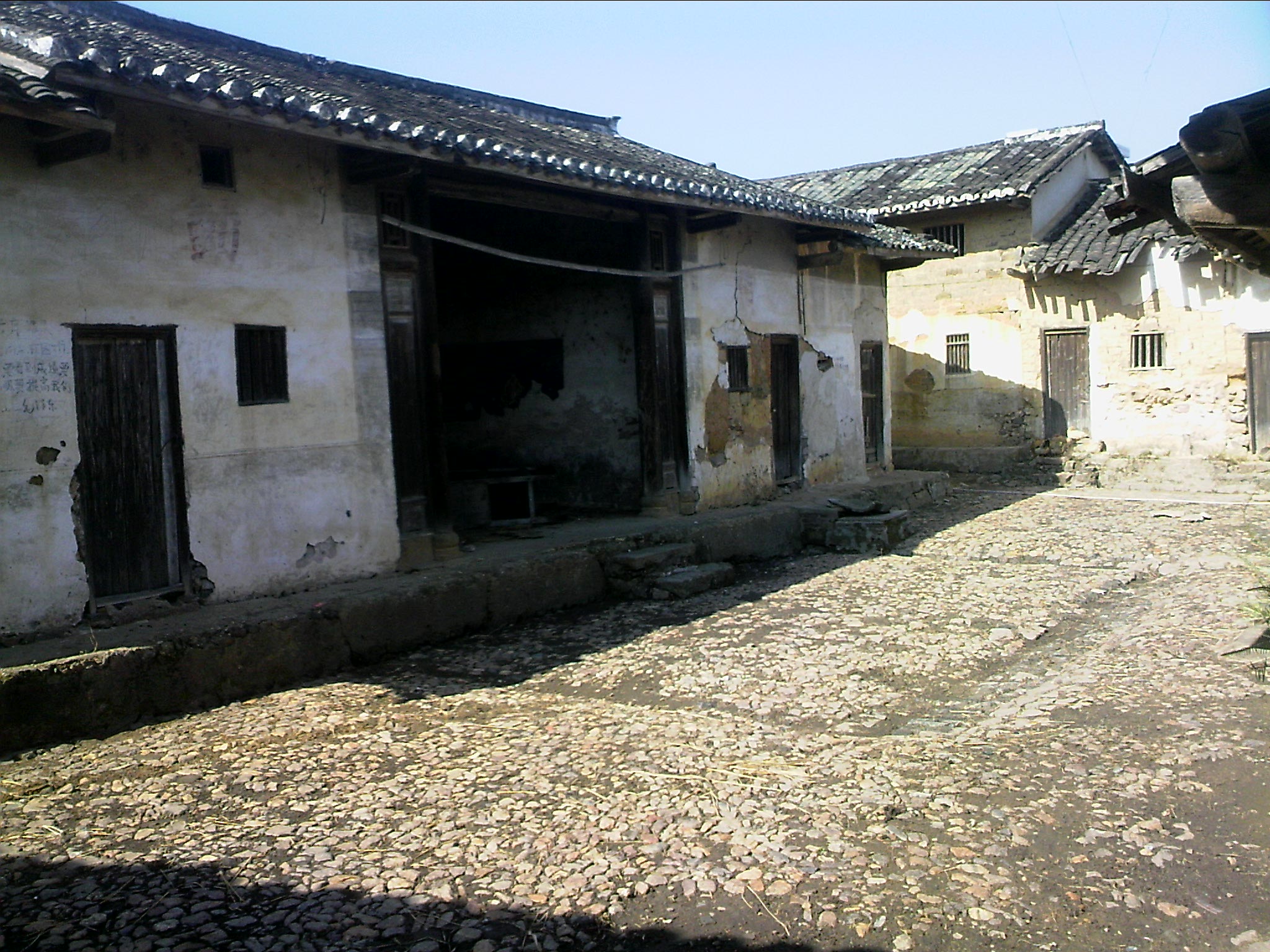 101226A001.jpg