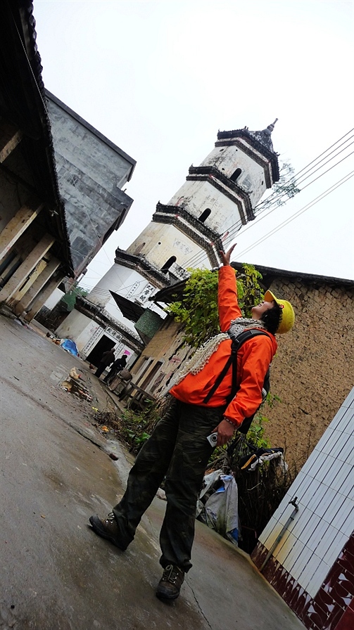 b3b753e2-618a-45f3-a6d4-2144150e2fd3.jpg